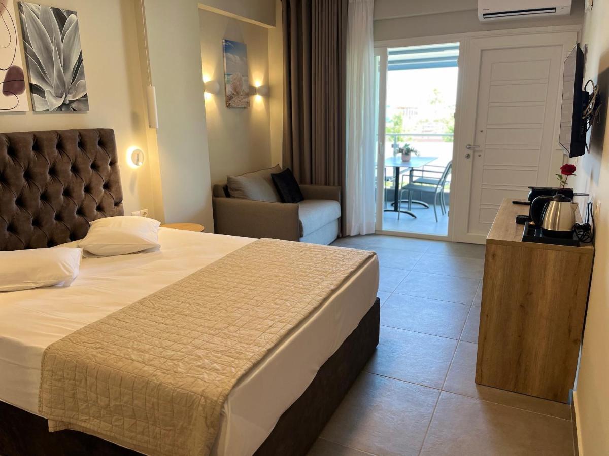 Astra Luxury Aparthotel Sarti