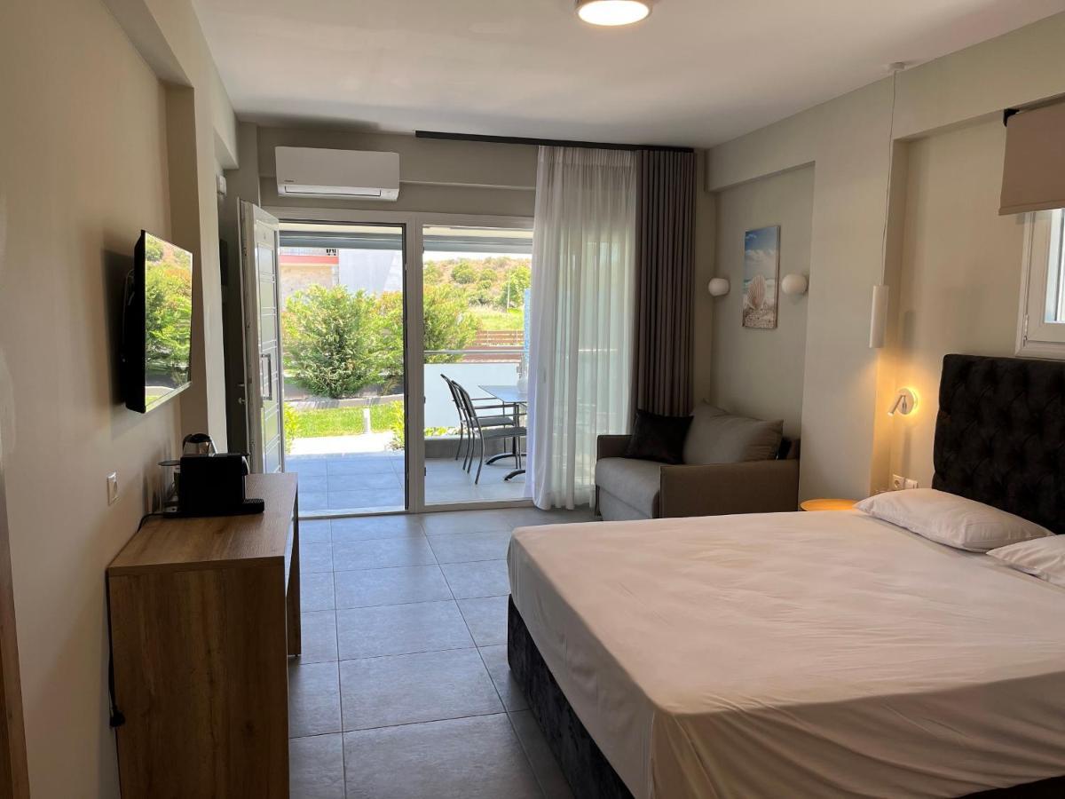 Astra Luxury Aparthotel