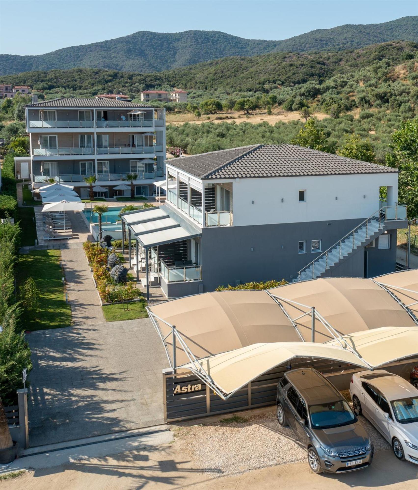 Astra Luxury